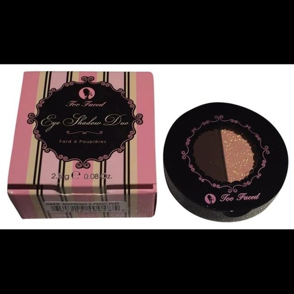 TOO FACED Eyeshadow Duo in Sexpresso & Peach Fuzz - Picture 4 of 10